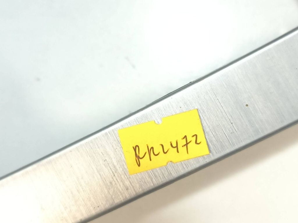 Volkswagen PASSAT B6 2008 Radio GPS head unit trim 3C0858069P 