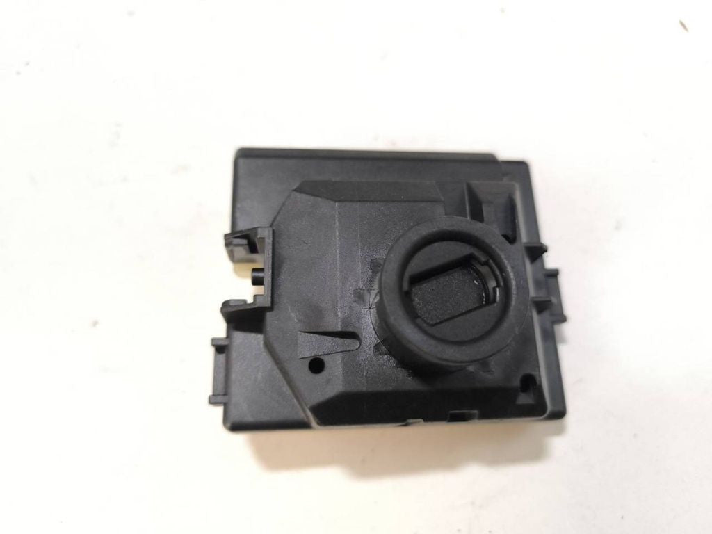 Mercedes-Benz GLC X253 C253 2017 Ignition barrel lock A2229009911 