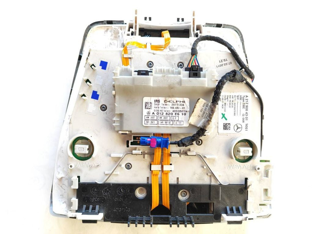 Mercedes-Benz E W212 2009 front seat light A2129064301 