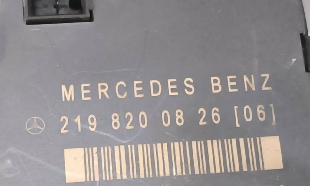 Mercedes-Benz CLS C219 2005 door control unit module 2198200826 