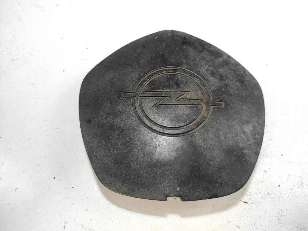 Opel Corsa A 1986 Original wheel cap 90191199 