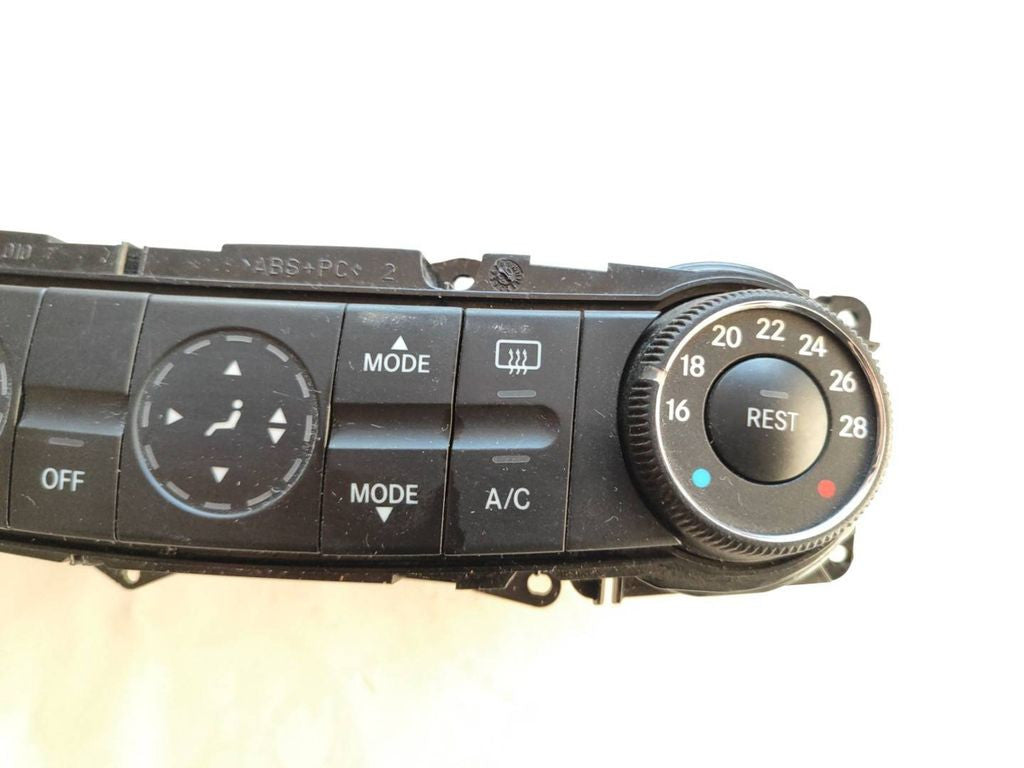 Mercedes-Benz E W211 2004 Climate control unit module 2118300490 