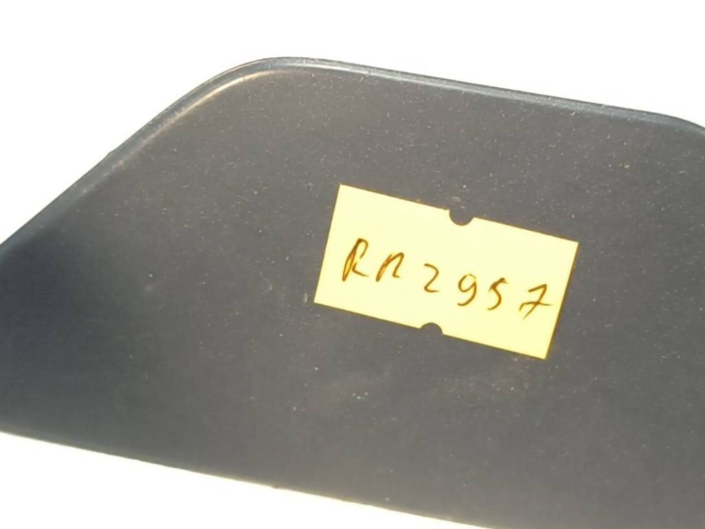 BMW 5 F10 F11 2012 Headlight washer cap cover 7200719 