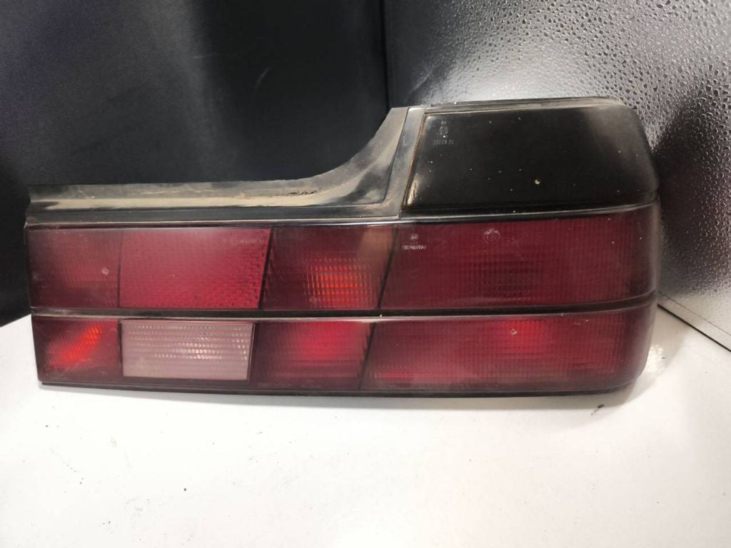 BMW 7 E32 1992 Rear right tail light lamp 1374026R 