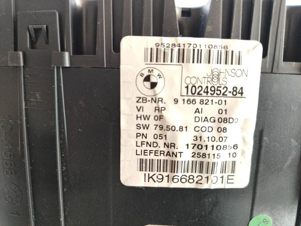 BMW 1 E81 E87 2007 Diesel speedometer instrument cluster 9166821 